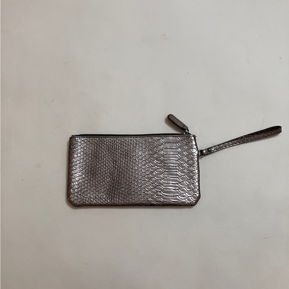 SHARIF faux leather wristlet - Picture 3 of 8